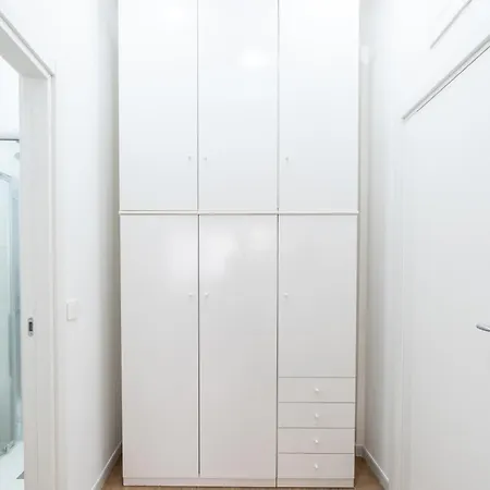Apartment Le Rose Di Alba